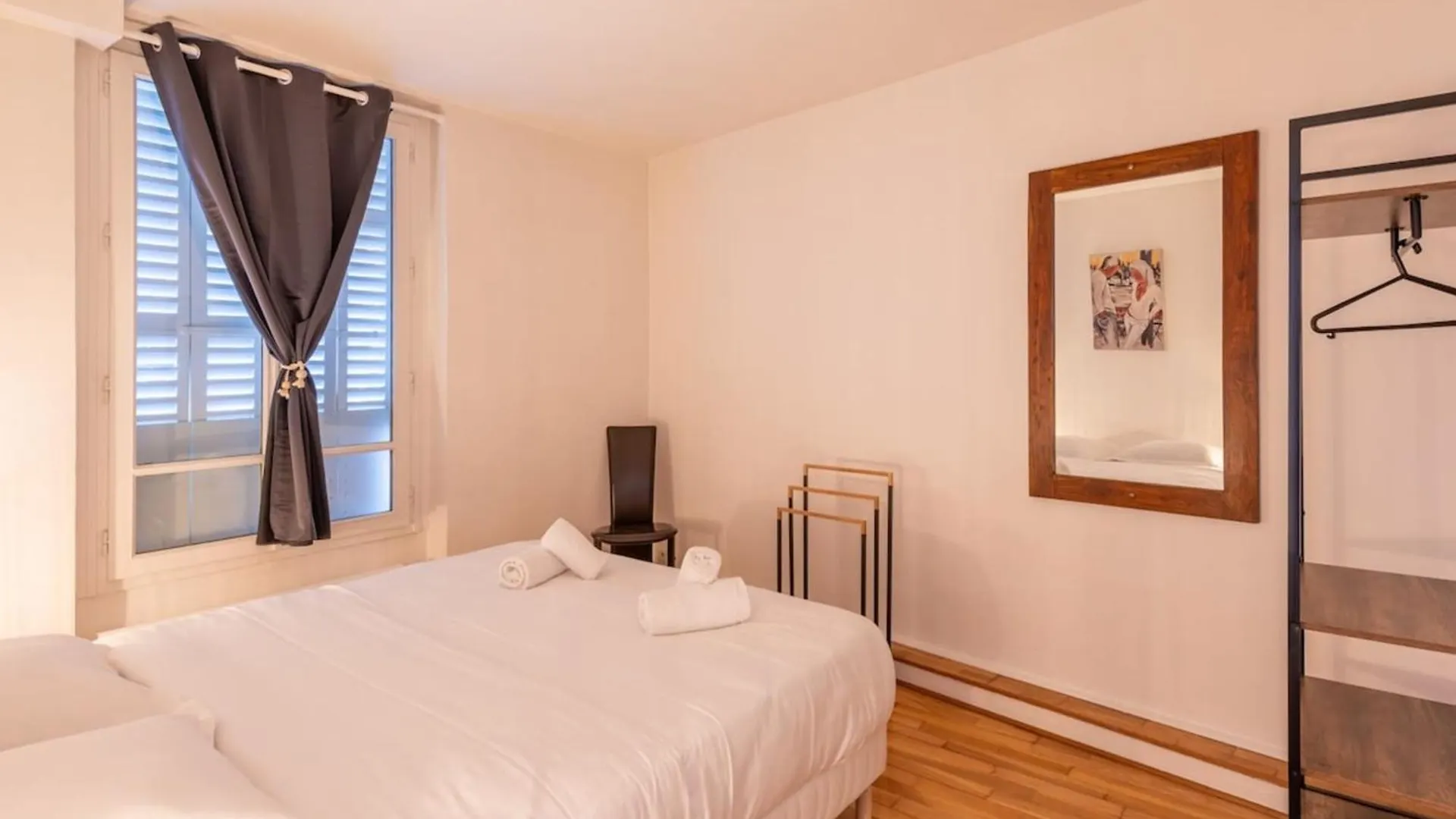 Cosy & Well-connected 1bd Apartmentsaint Lazare *