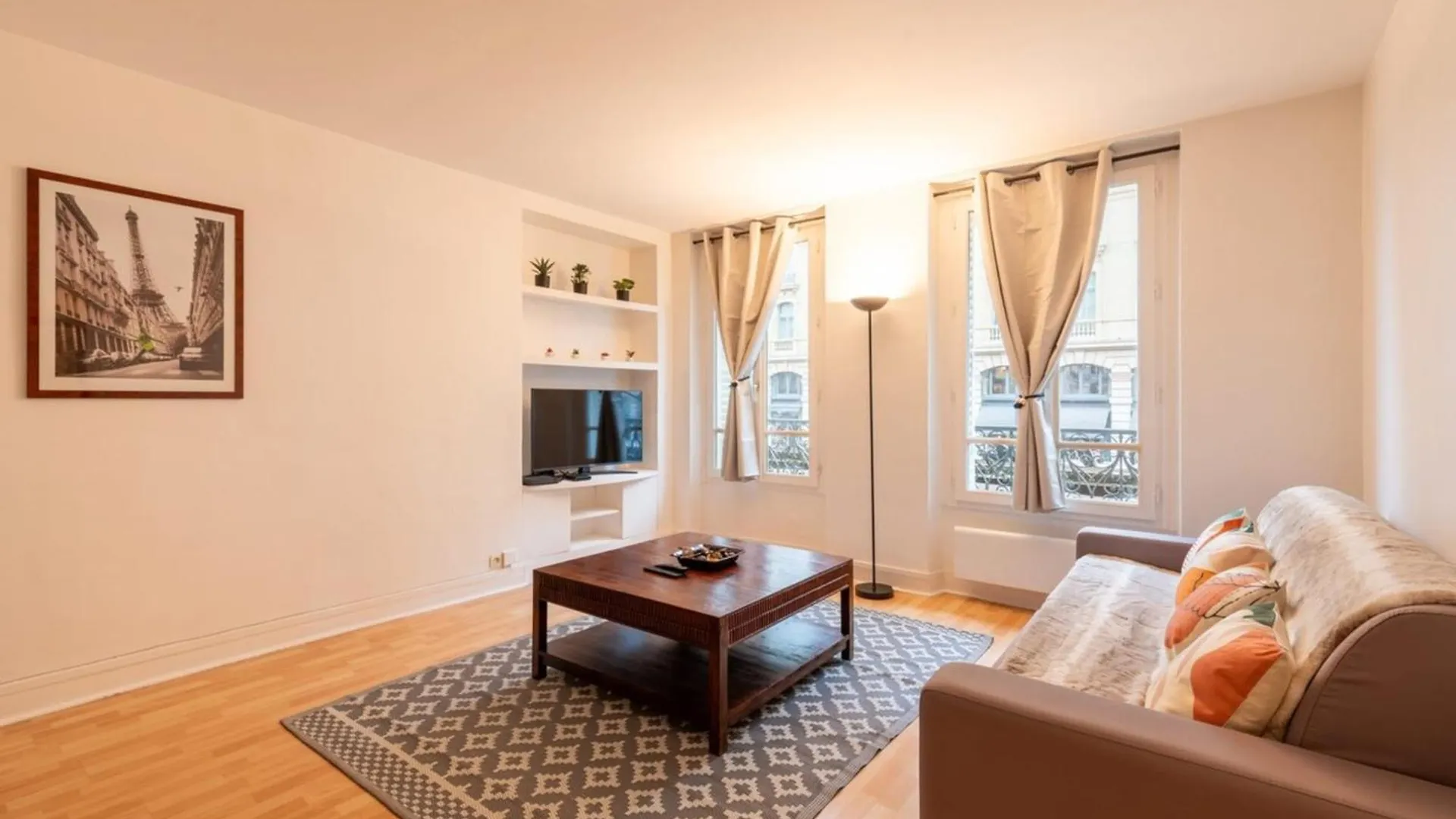 Cosy & Well-connected 1bd Apartmentsaint Lazare Apartment